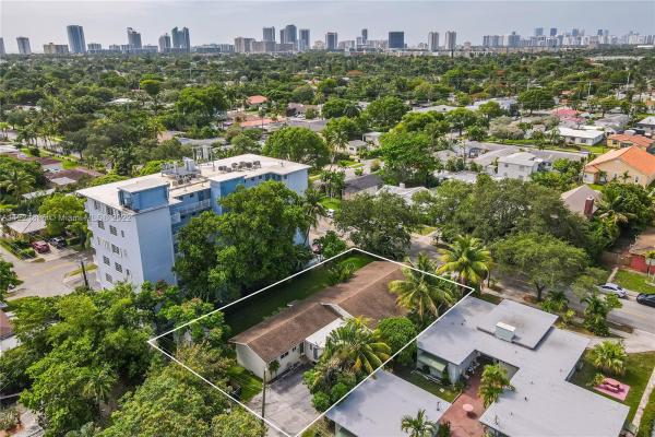 Hollywood Lakes, Hollywood, Florida 33020, image 2