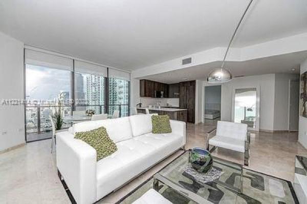 Reach Brickell City Centre, 68 SE 6th St #2412, Miami, Florida 33131, image 2