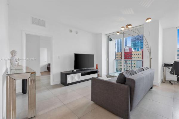 Vizcayne North, 244 Biscayne Blvd #708, Miami, Florida 33132, image 2