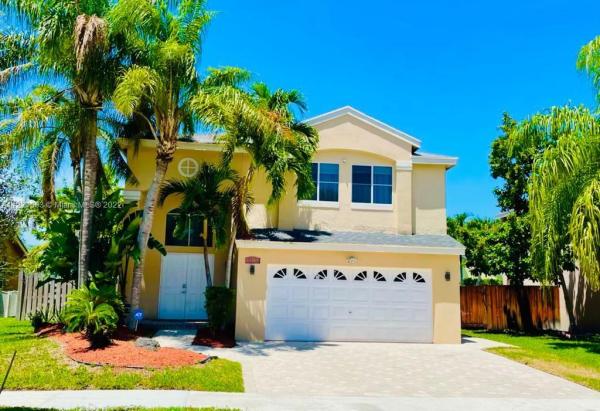 Hammock Estates, 4815 NW 14th St, Coconut Creek, Florida 33063, image 1