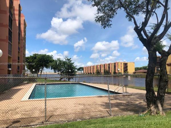 Sunset Villas, 4805 NW 7th St #408-15, Miami, Florida 33126, image 2