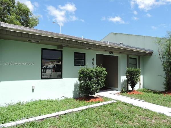 Bent Tree, 4915 SW 137th Ct #4915, Kendale Lakes, Florida 33175, image 2