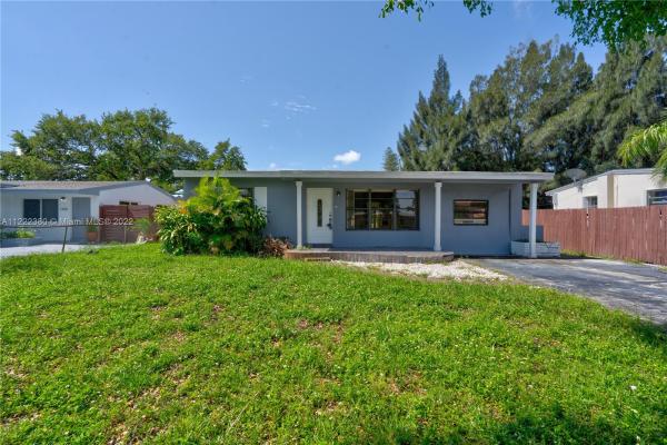 Lauderdale Manors, 1406 NW 11th Pl, Fort Lauderdale, Florida 33311, image 2