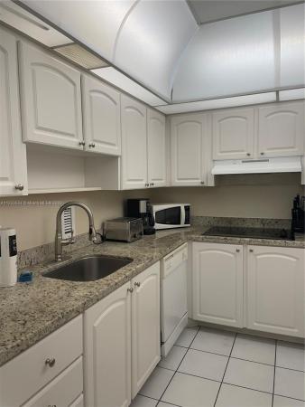 The Tides On Hollywood Beach, Hollywood, Florida 33019, image 2