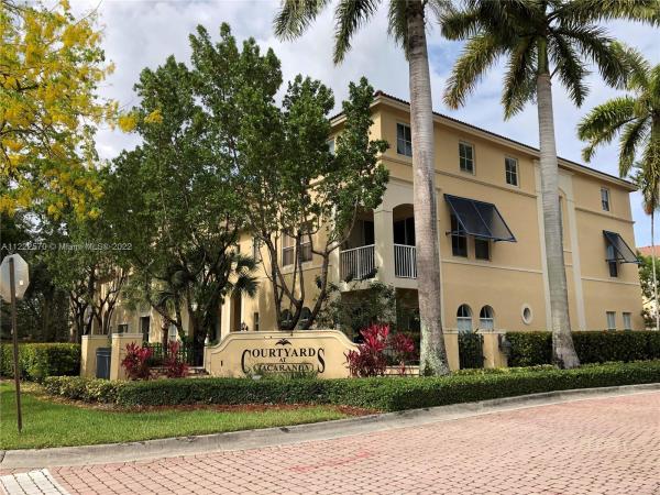 Courtyards At Jacaranda, 120 Jacaranda Country Club Dr #205, Plantation, Florida 33324, image 1