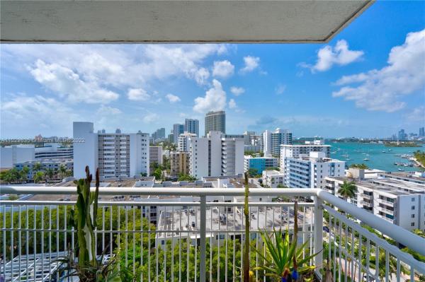 West Bay Plaza, 1688 West Ave #Penthouse 4, Miami Beach, Florida 33139, image 1