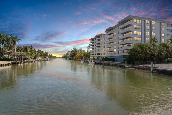 Island Manor, 9660 W Bay Harbor Dr #5B, Bay Harbor Islands, Florida 33154, image 1