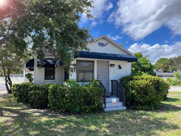 Woodhaven, 940 SW 2nd Ave, Dania Beach, Florida 33004, image 1
