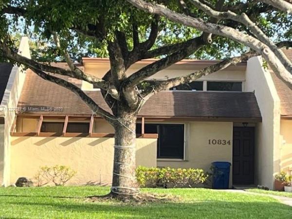 North Lake Townhomes, Fort Lauderdale, Florida 33322, image 1