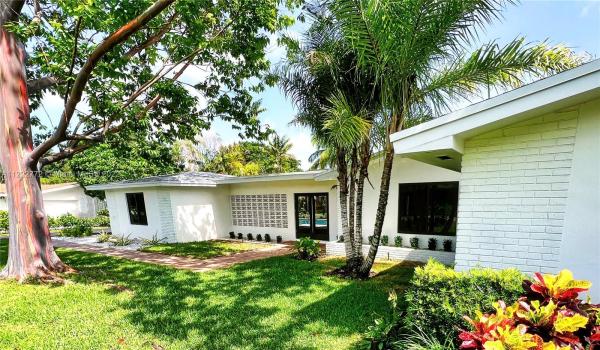 Palmetto Road Estates, 7840 SW 157th Ter, Palmetto Bay, Florida 33157, image 1