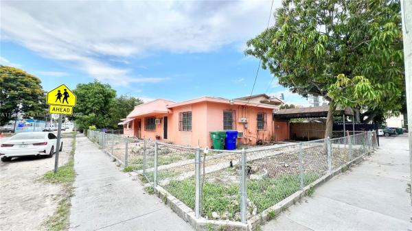 South Allapattah Manor, 1445 NW 16th Ave, Miami, Florida 33125, image 2