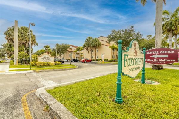 Foxcroft, 3490 Foxcroft Rd #B103, Miramar, Florida 33025, image 2