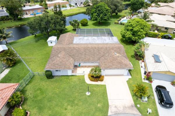 Plantation Hills, 839 W Plantation Cir, Plantation, Florida 33324, image 1