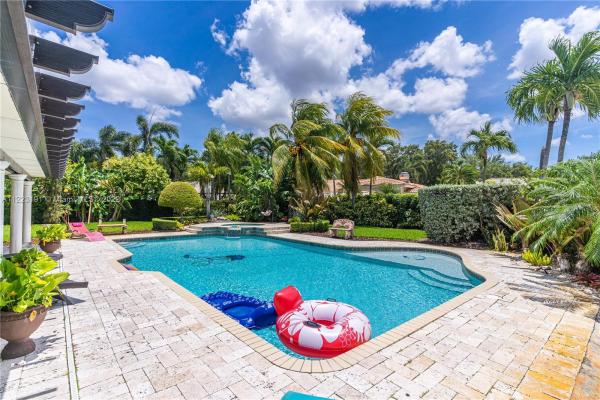 Royal Garden Estates, 16336 NW 88th Ave, Miami Lakes, Florida 33018, image 1