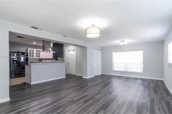 Boulevard Heights, 1510 N 70th Ave, Hollywood, Florida 33024, image 2