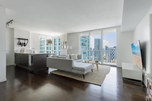 500 Brickell West, 55 SE 6th St #4001, Miami, Florida 33131, image 2