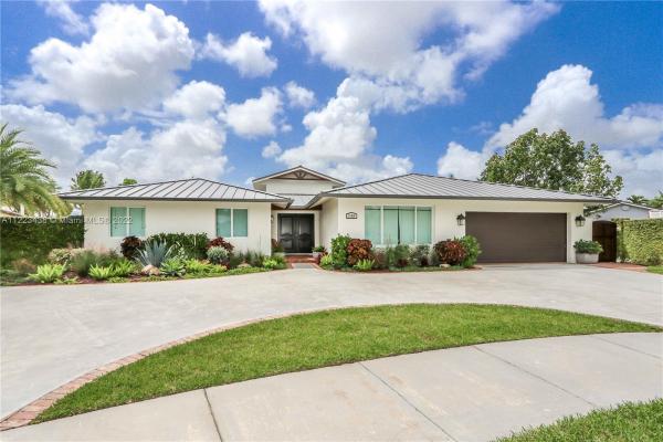 Kendall Place, 12010 SW 95th St, The Crossings, Florida 33186, image 1