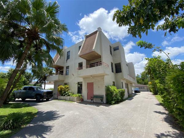 230 Canal St #204, Miami Springs, Florida 33166, image 1