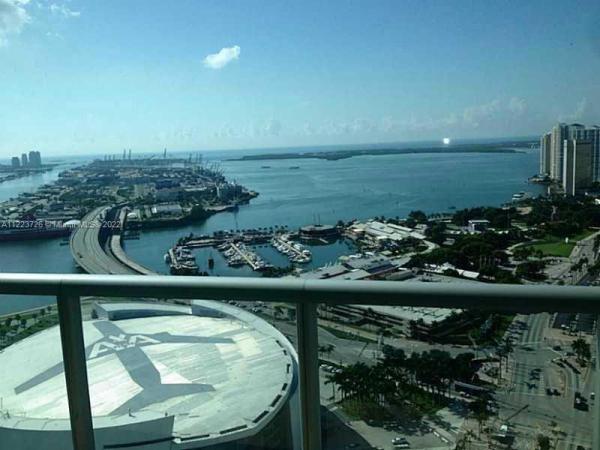 MarinaBlue, 888 Biscayne Blvd #4204, Miami, Florida 33132, image 2