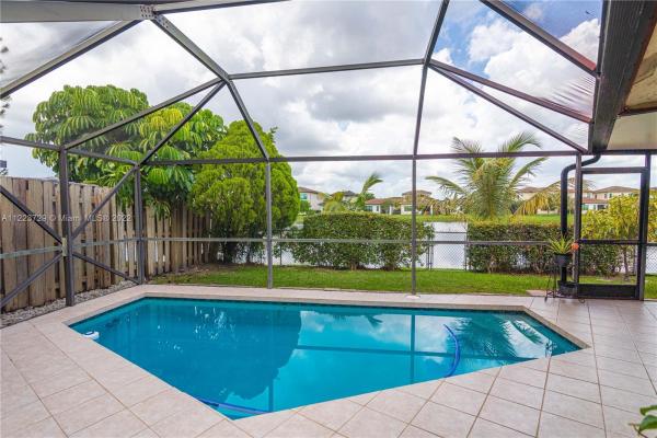 Pasadena Pool Homes At Pembroke Lakes South, 510 SW 113th Ter, Pembroke Pines, Florida 33025, image 1