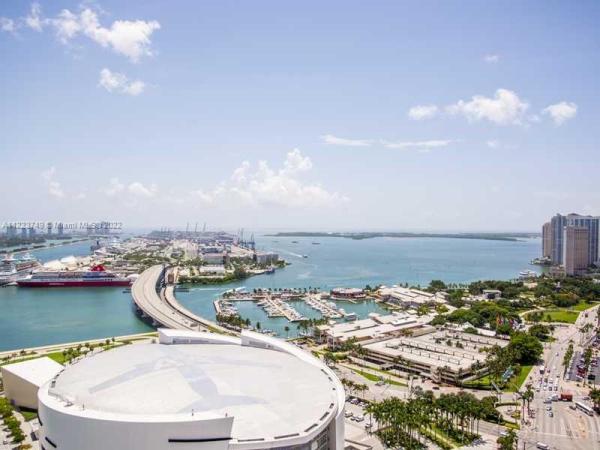 MarinaBlue, 888 Biscayne Blvd #3605, Miami, Florida 33132, image 2