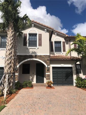 Horizon At Celebration, 5433 NW 27th St #5433, Margate, Florida 33063, image 1