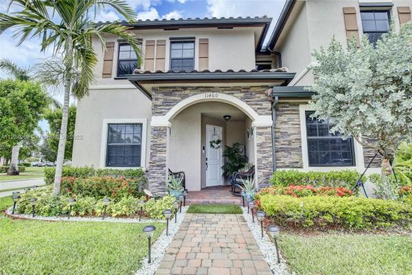 Artesa At Coco Palm Estates, 11460 SW 248th Ln #11460, Princeton, Florida 33032, image 2