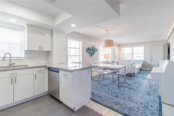 Penn Terrace Towers, 730 Pennsylvania Ave #408, Miami Beach, Florida 33139, image 1