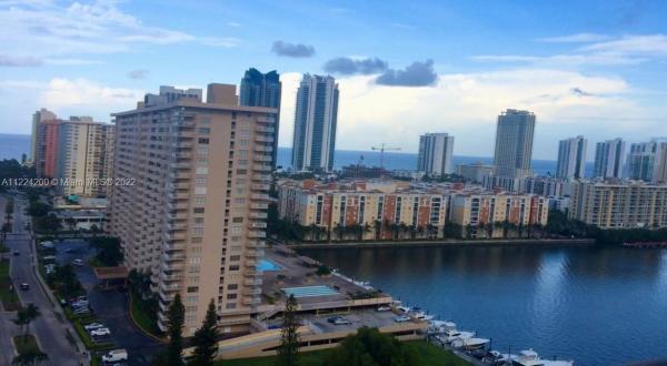 Winston Towers 700, 290 174th St #2110, Sunny Isles Beach, Florida 33160, image 2