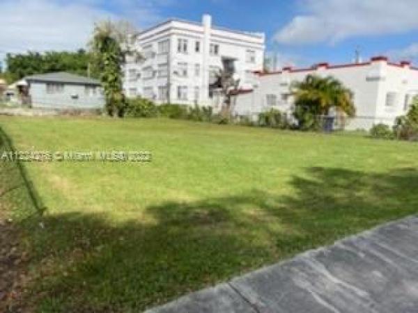 Druid Court, 512 SW 6th Ave, Miami, Florida 33130, image 1
