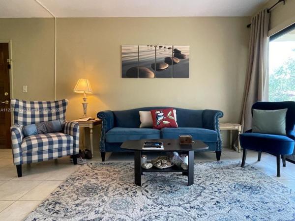 The Falls Of Inverrary, 6060 S Falls Circle Dr #404, Fort Lauderdale, Florida 33319, image 1