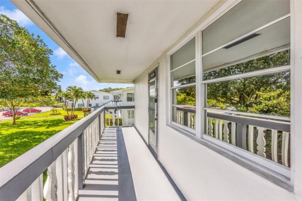 216 Markham J, Deerfield Beach, Florida 33442, image 2