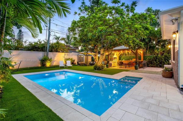 Brickell Hammock, 320 SW 24th Rd, Miami, Florida 33129, image 1