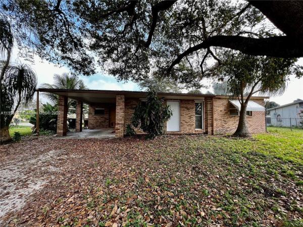 Lake Worth Hills, 5696 S 37th Ct, Greenacres, Florida 33463, image 1