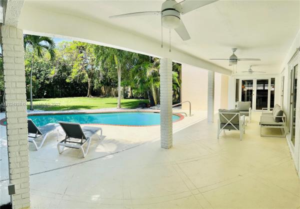 Hillsboro Park, 1450 SW 17th St, Boca Raton, Florida 33486, image 1