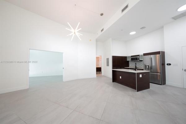 Quantum On The Bay, 1900 N Bayshore Dr #509, Miami, Florida 33132, image 2