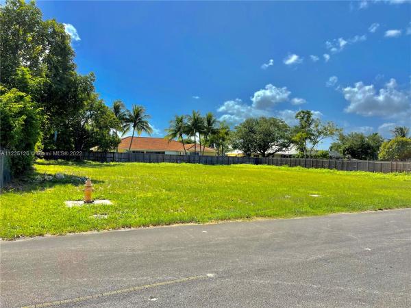 Kristina Estates, 19440 SW 134th Ave, Tamiami, Florida 33177, image 1