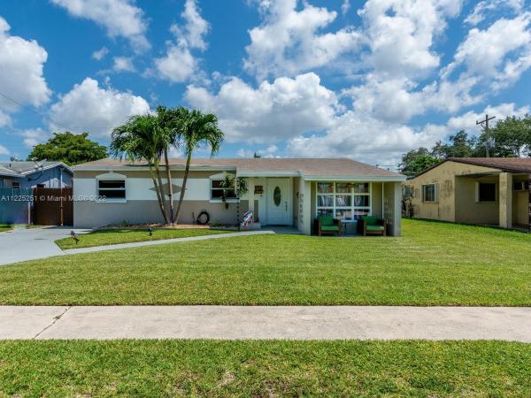 Driftwood Heights, Hollywood, Florida 33024, image 1