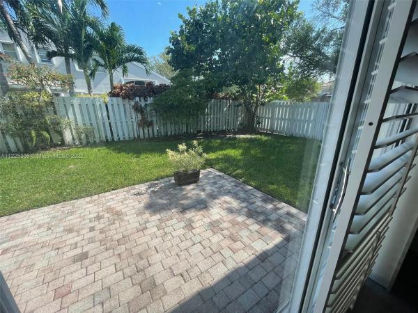 Banyan Oakridge, 3380 SW 50th St, Hollywood, Florida 33312, image 2