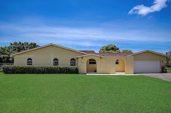 Waldin Park Estates, 16100 SW 283rd St, The Hammocks, Florida 33033, image 1