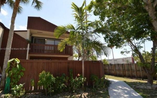 Snapper Village, 6621 SW 116th Pl #G2, Kendall, Florida 33173, image 2