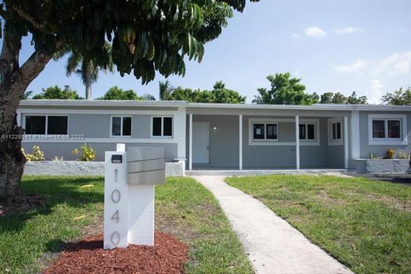 Norwood, 1040 NW 197th Ter, Miami Gardens, Florida 33169, image 2
