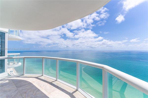 Akoya, 6365 Collins Ave #3303, Miami Beach, Florida 33141, image 2