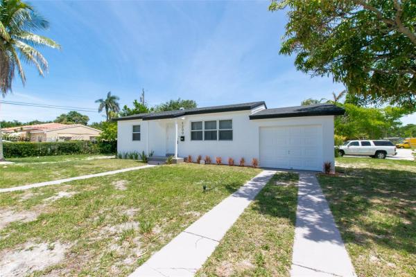 Arch Creek Estates, 1200 NE 149th St, Golden Glades, Florida 33161, image 2