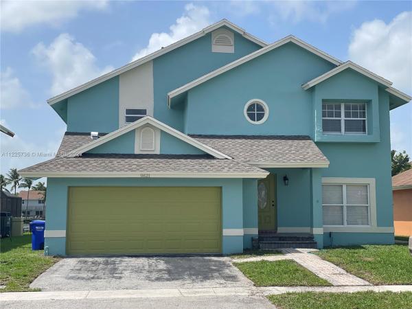 Lakeside Key, 9621 SW 11th St, Pembroke Pines, Florida 33025, image 1