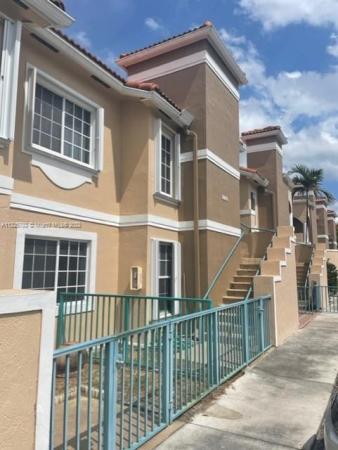 Lago Lindo Townvillas, 6725 SW 130th Pl #110-1, Kendale Lakes, Florida 33183, image 1