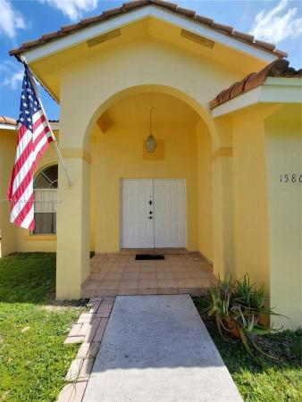 Biscayne Best, 15862 SW 286th St, Country Walk, Florida 33033, image 1