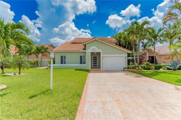 18663 NW 54th Pl, Miami Gardens, Florida 33055, image 2