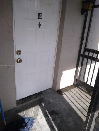 Lakeshore, 1149 Independence Trl #1149E, Homestead, Florida 33034, image 2