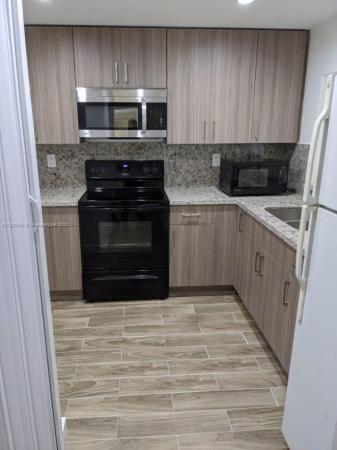 International Park, 11790 SW 18th St #302-3, Tamiami, Florida 33175, image 2